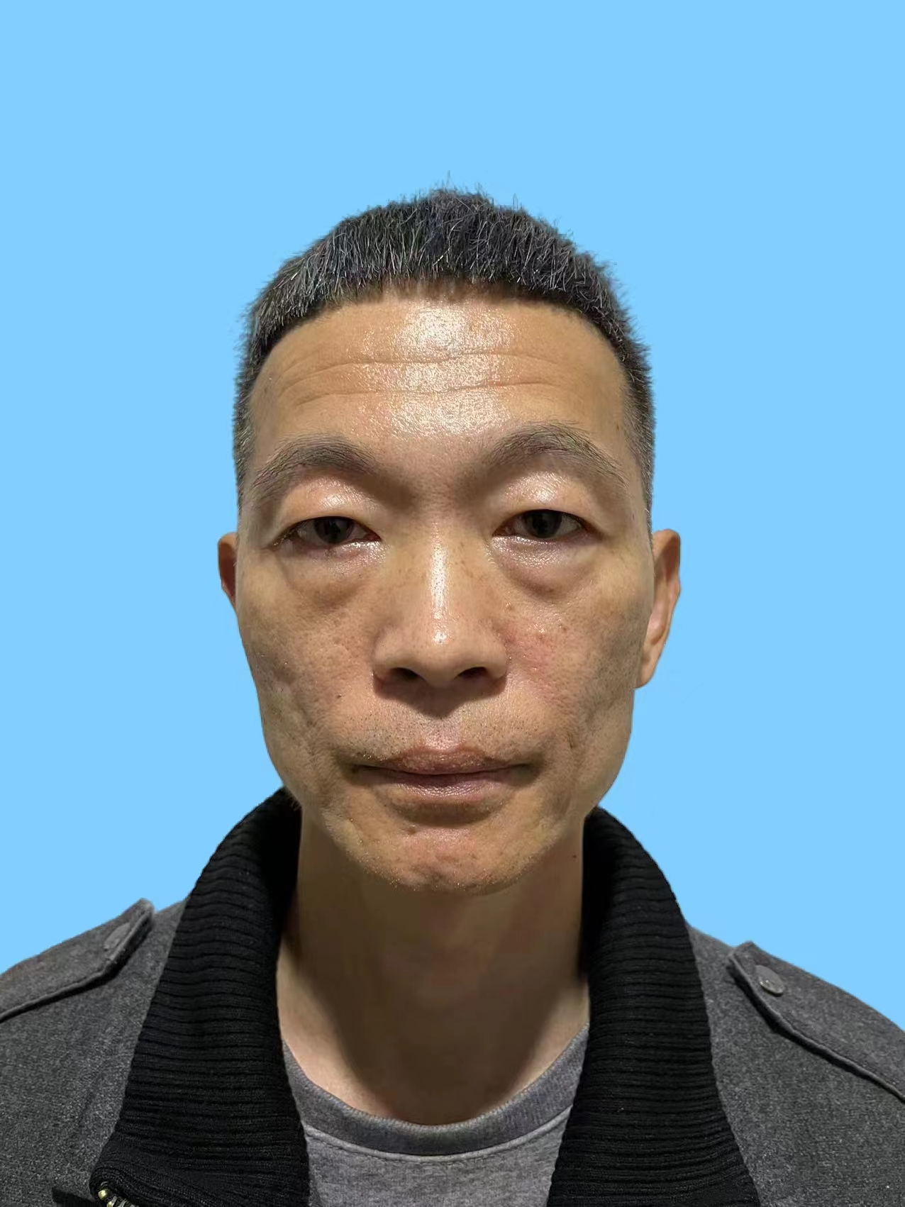 蔡荣楷一寸.jpg