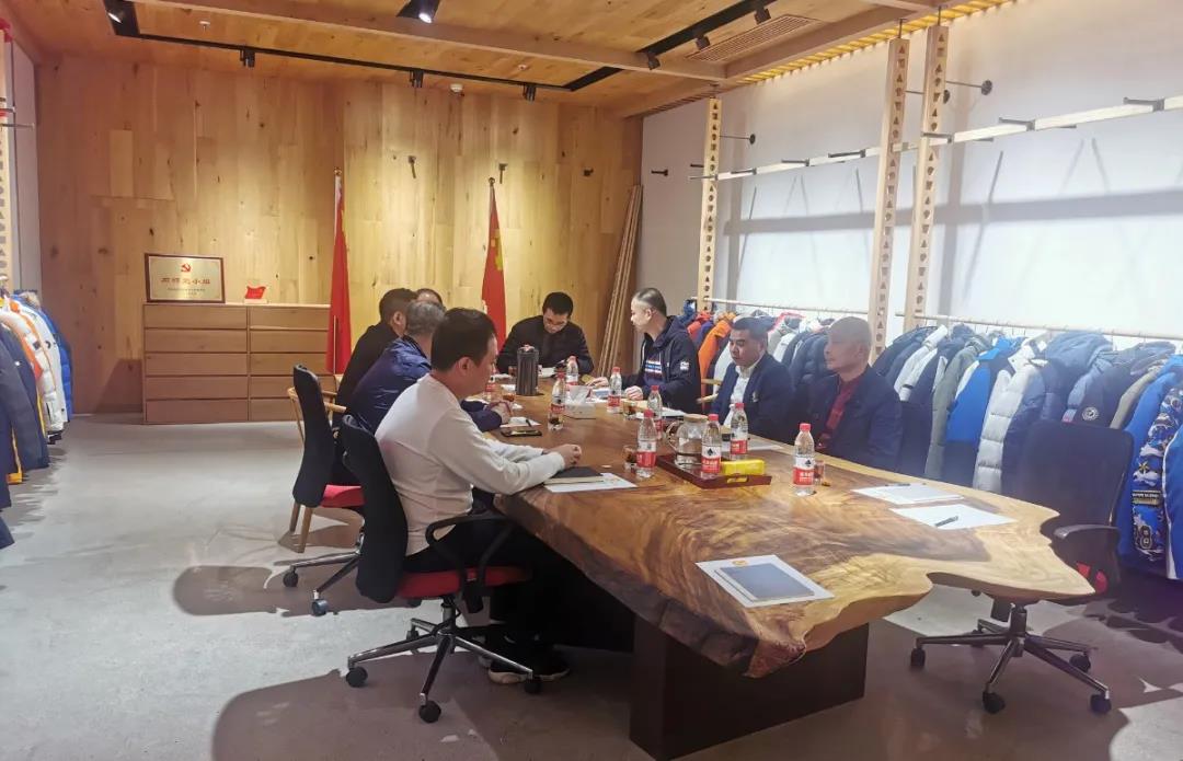 开新局、谋新篇、强信念|中共北京石狮商会支部委员会召开“两会”精神学习辅导会